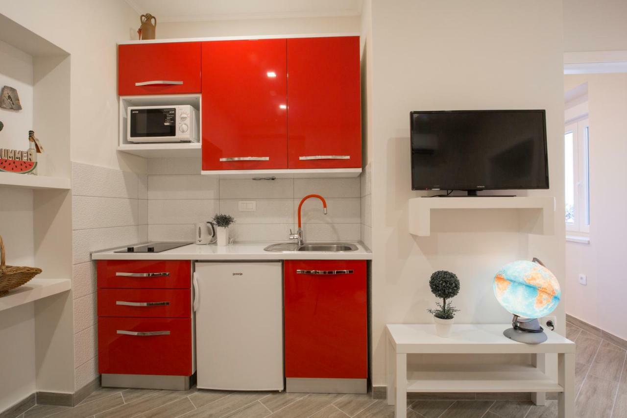 Apartments Smokva 马卡尔斯卡 外观 照片