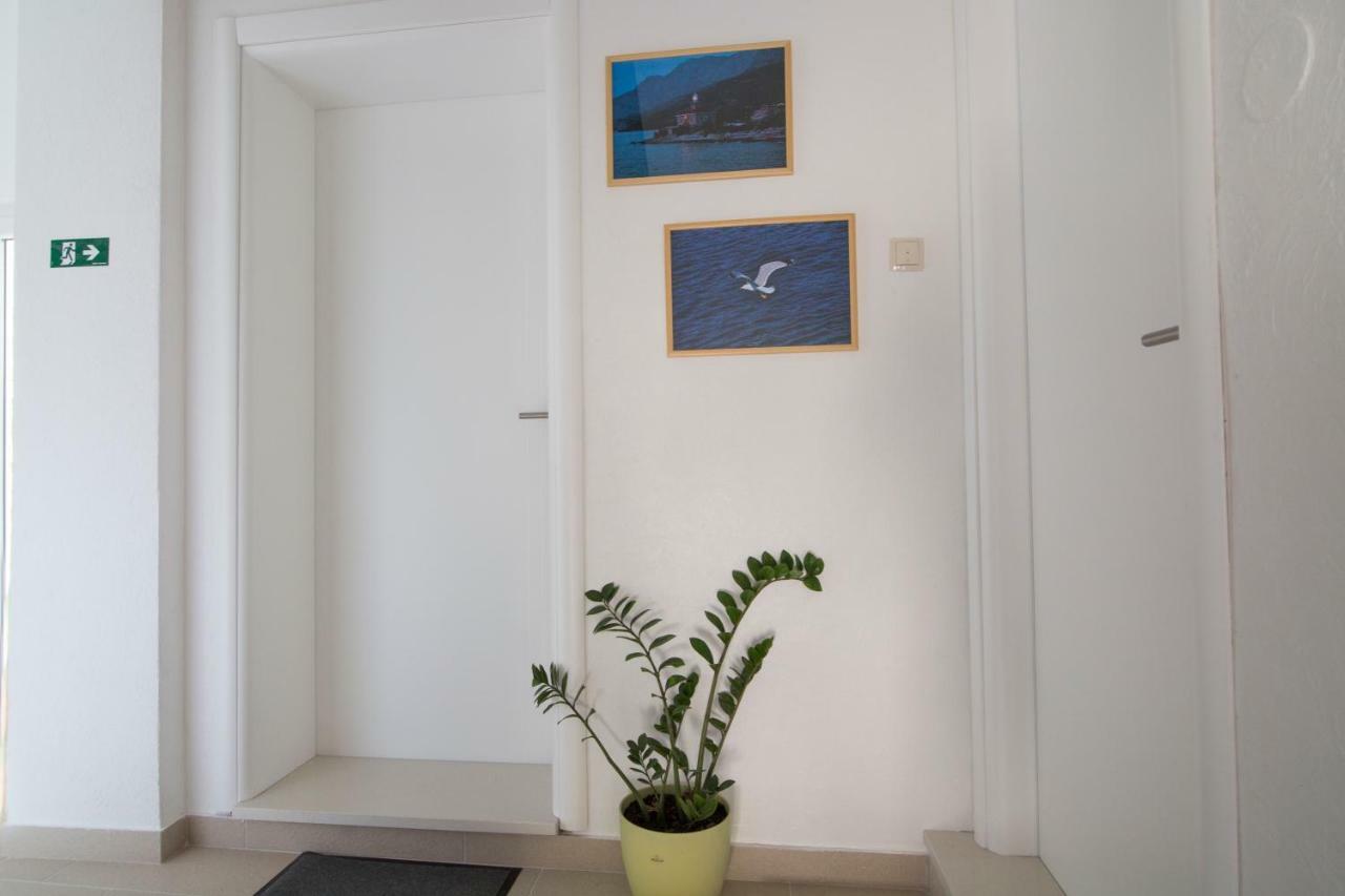 Apartments Smokva 马卡尔斯卡 外观 照片